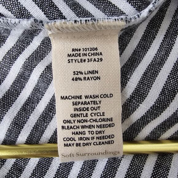 NWT Soft Surroundings Top Landfall Tunic Linen Blend Cold Shoulder PXS Petite XS - Picture 11 of 11